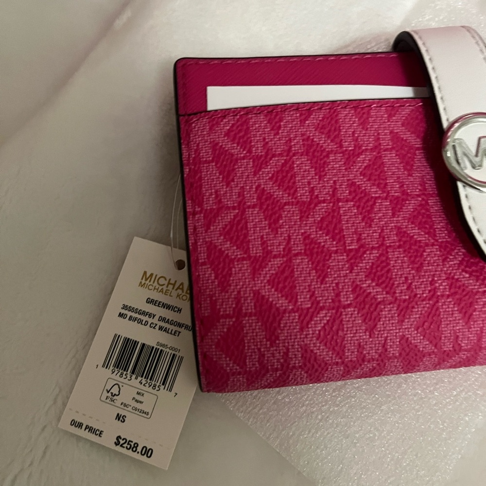 NWT Michael Kors Saffiano Leather Tote/Matching wallet set. Dragonfruit pink. - Picture 8 of 13